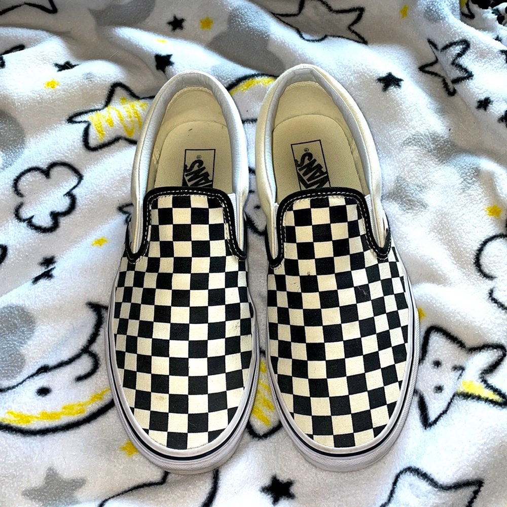 checkered vans. Size men’s 9. Brand new.